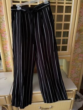 a new day Black Wide-Leg Pinstripe Pants with White Stripes M